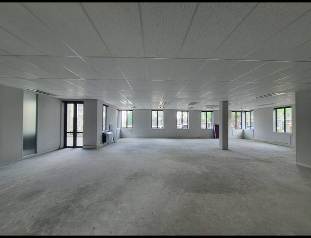 382M² OFFICE TO LET IN SANDTON CENTRAL